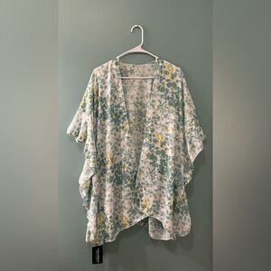 NWT … JUSTIN & TAYLOR “Size: OS” Sunny Fields Kimono